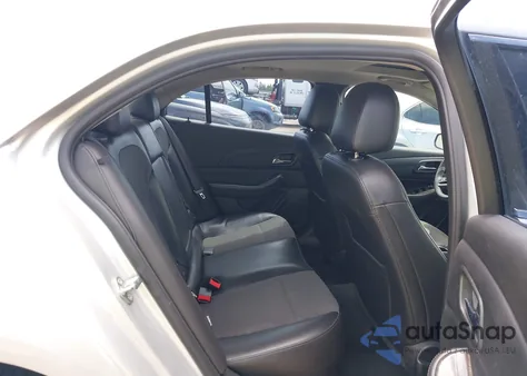 2015 Chevrolet Malibu 1Lt z USA, uszkodzony, nr VIN 1G11C5SL8FF134236